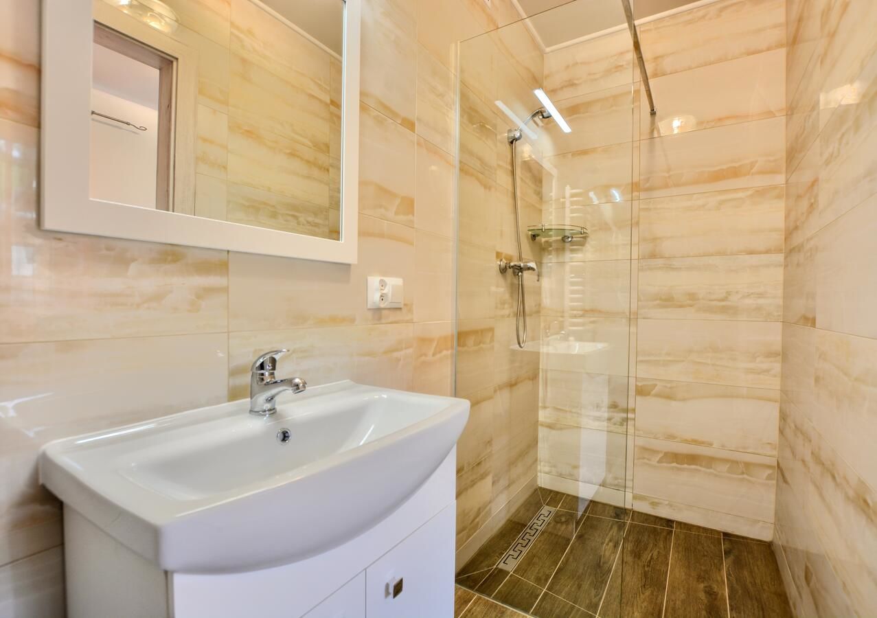 Комплексы для отдыха с коттеджами/бунгало Jaworina- Apartamenty, Domki i Pokoje Солина-19