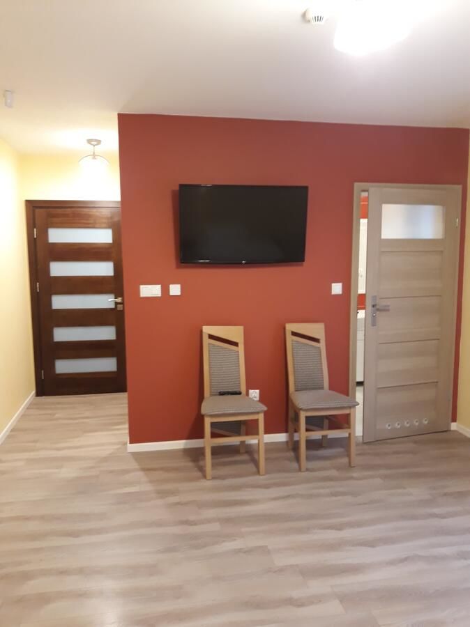 Комплексы для отдыха с коттеджами/бунгало Jaworina- Apartamenty, Domki i Pokoje Солина-24