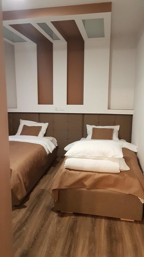 Комплексы для отдыха с коттеджами/бунгало Jaworina- Apartamenty, Domki i Pokoje Солина-34