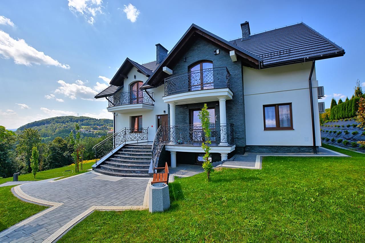 Комплексы для отдыха с коттеджами/бунгало Jaworina- Apartamenty, Domki i Pokoje Солина-37