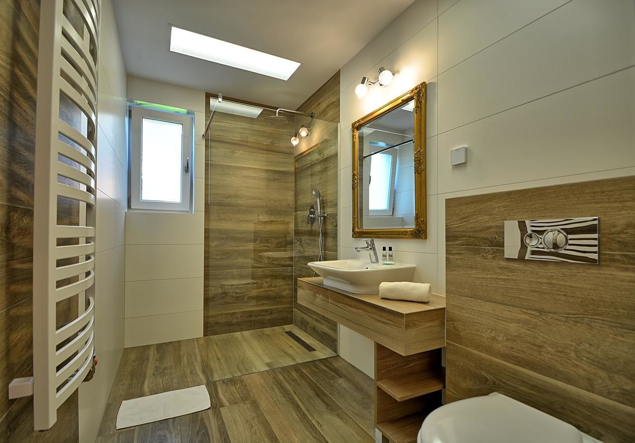 Комплексы для отдыха с коттеджами/бунгало Jaworina- Apartamenty, Domki i Pokoje Солина-40