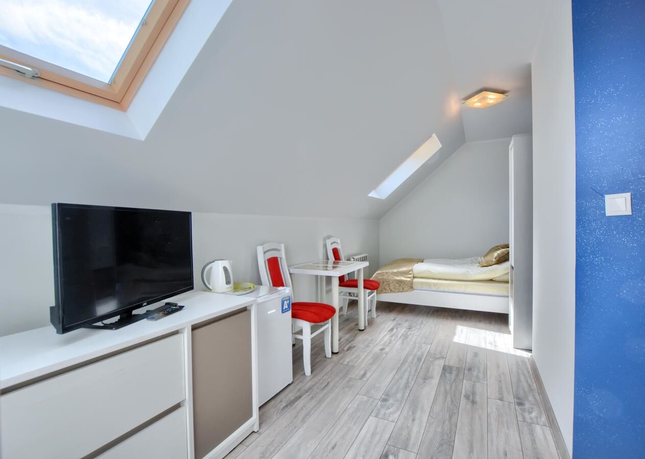 Комплексы для отдыха с коттеджами/бунгало Jaworina- Apartamenty, Domki i Pokoje Солина-8